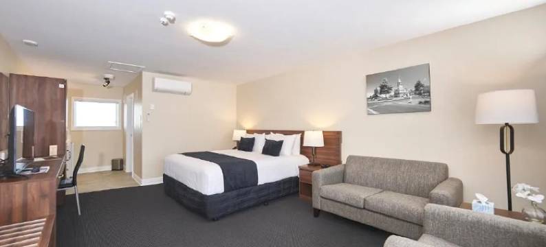 新伊娜-罗托鲁瓦(Newina Rotorua)图片