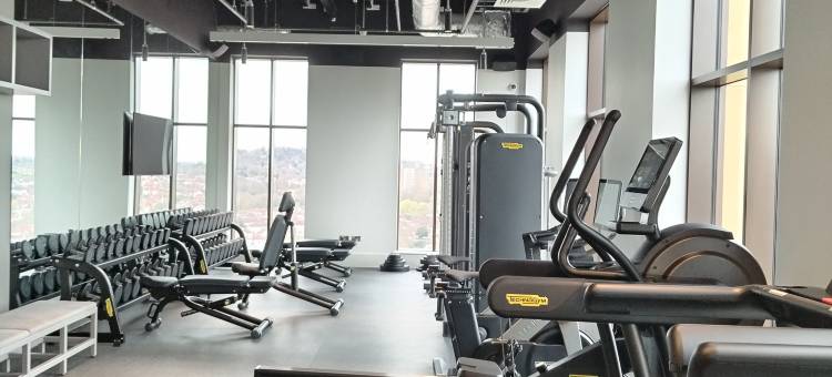 查尔斯希望伦敦格林福德(Charles Hope London Greenford)图片