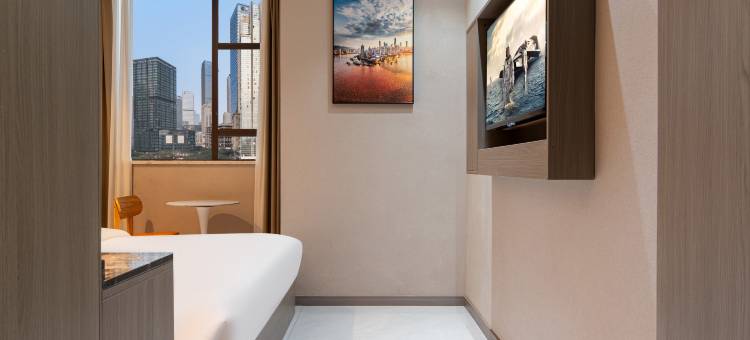 如家华驿精选酒店(解放碑步行街洪崖洞店)图片