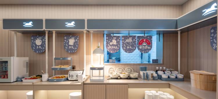 汉庭酒店(武汉天河国际机场店)图片