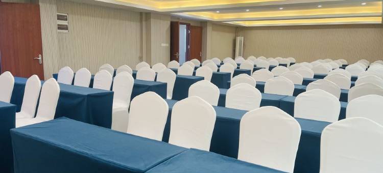 潮漫酒店CHEERMRY HOTELS(广州高铁南站南浦地铁站店)图片