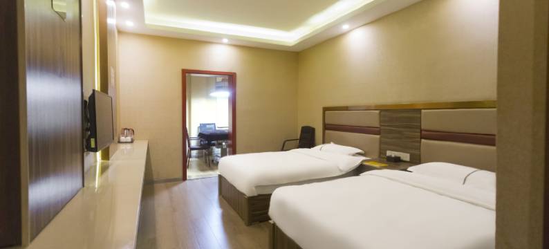 品悦酒店(咸宁火车站店)图片