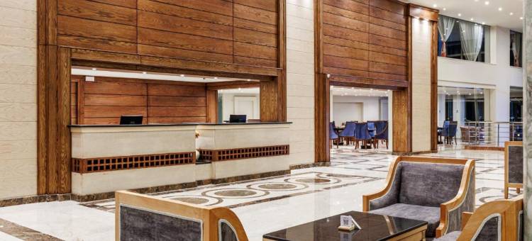 SUNRISE Alora Aqua Park图片