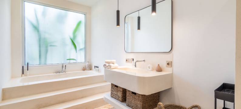 Eleven villa - Tropical 3BR Canggu Stay w Pool, Balcony & Office图片