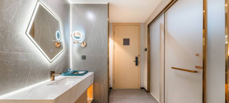 潮漫酒店(佛山顺德均安牛仔城店)图片