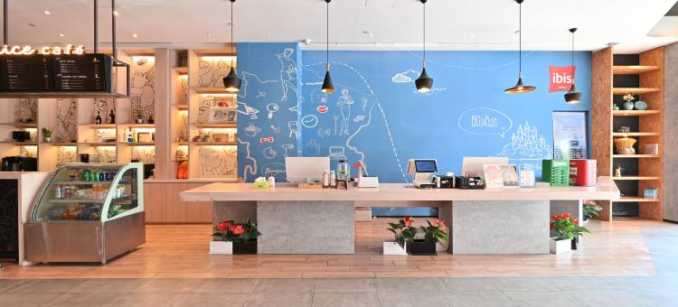 美娱·星峰电竞酒店(南通龙信广场店)图片