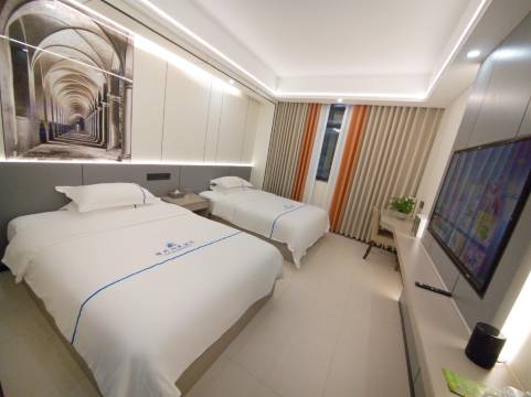 珙县云上轻居酒店