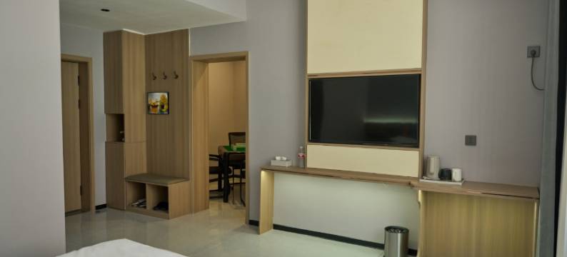 泊海商务酒店(乌海东站店)图片