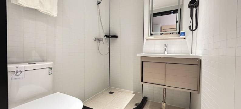 迪澳熊酒店(天津儿童医院刘园地铁站店)图片