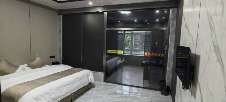 鸿运温泉民宿图片