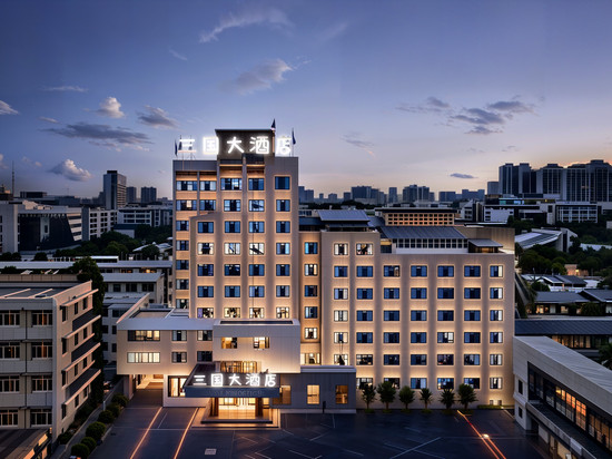 许昌·魏都丨三国大酒店(胖东来时代广场曹魏古城店)
