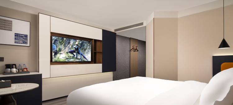 美豪怡致酒店(小寨公园电视塔地铁站店)图片