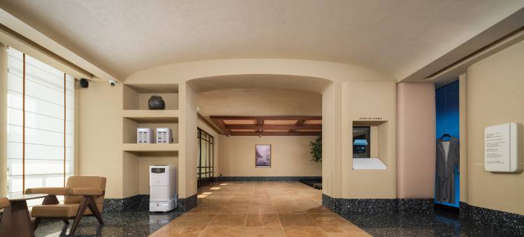 大连星海广场百年城雕海景亚朵酒店图片