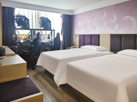 本色电竞酒店(益阳城市学院店)