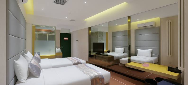 罗马时尚酒店(肇东站店)图片