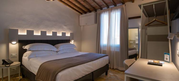 Fuggisole塔(Torre del Fuggisole)图片