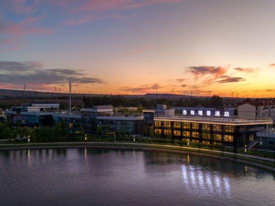 布尔津叁旬·观景酒店