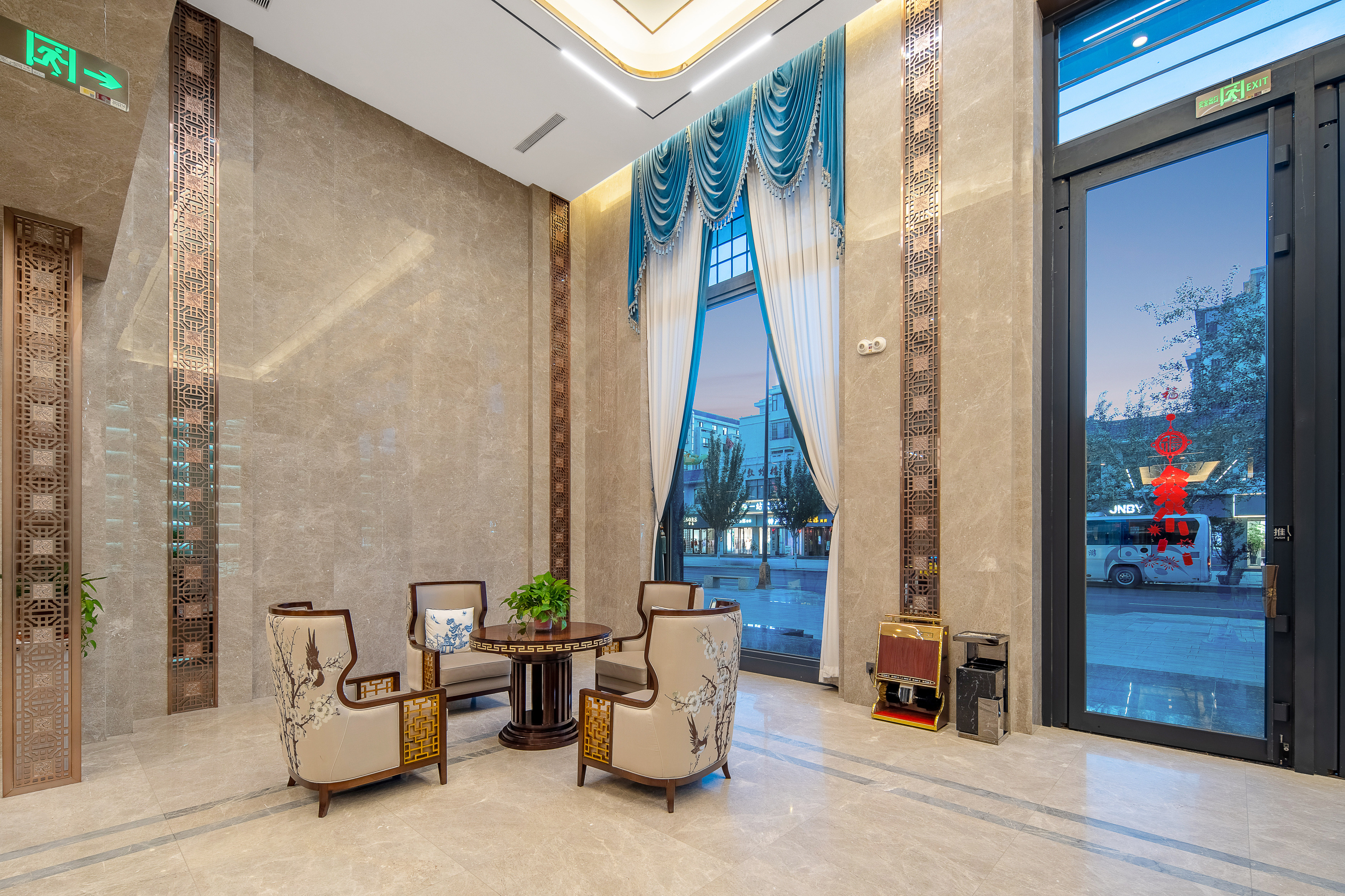 Dunhuang Feitian HotelOver view