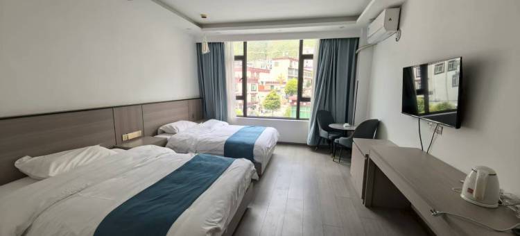 乡城田园大酒店图片