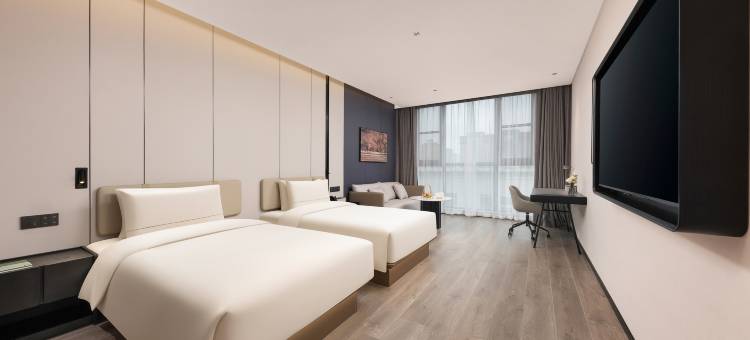 安阳万达广场光明路亚朵酒店图片