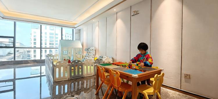 象鼻山港舍City core漫步·城市中心酒店(桂林两江四湖店)图片