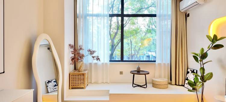 八方美居·Relax time·设计师民宿(万岁山武侠城店)图片