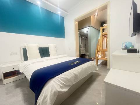 万岁山武侠城.翠林客栈