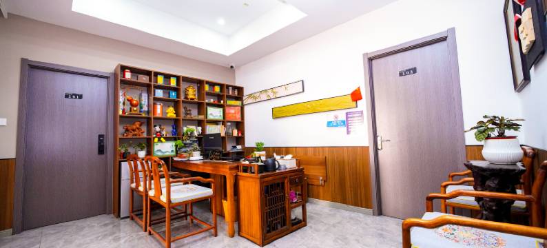 福源客栈(丹东火车站鸭绿江断桥店)图片