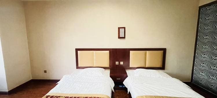 乌鲁木齐百隆宾馆(新疆医科大学第二附属医院南湖北路地铁站店)图片