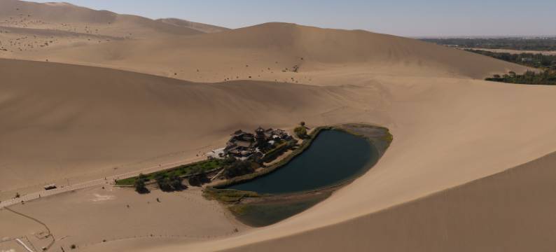 敦煌西隅度假民宿(鸣沙山月牙泉店)图片