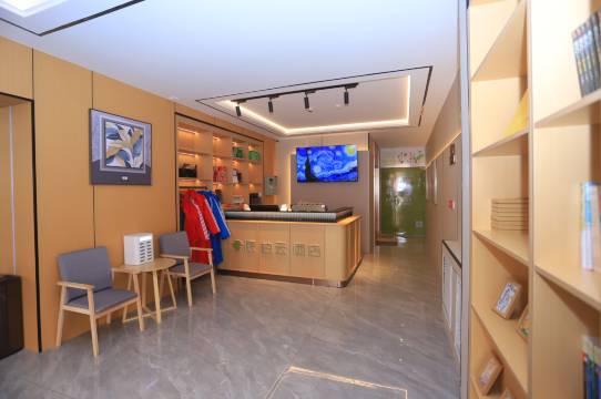 如家派柏·云酒店(松江河长白山西站店)图片