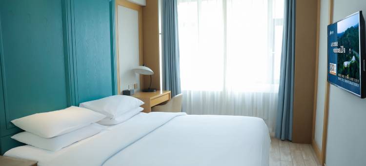 银座佳驿轻居酒店(济南儿童医院和谐广场店)图片