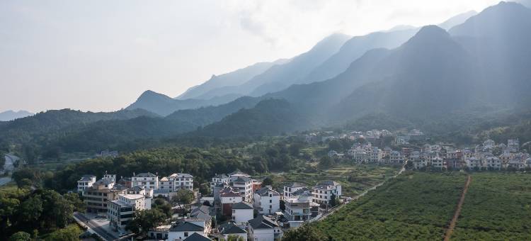 花筑·庐里|云上居Designer枕瀑美宿(庐山风景名胜区秀峰景区店)图片