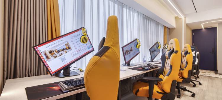 艾瑞斯电竞酒店(泸州万象汇店)图片