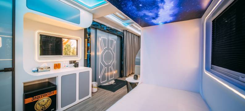 乐图房车度假民宿(鹿回头店)图片