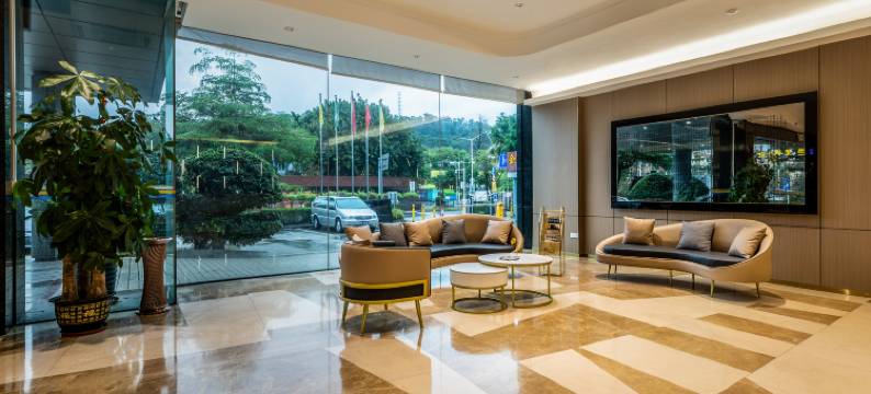 金潮酒店(凤凰山公园平湖店)图片