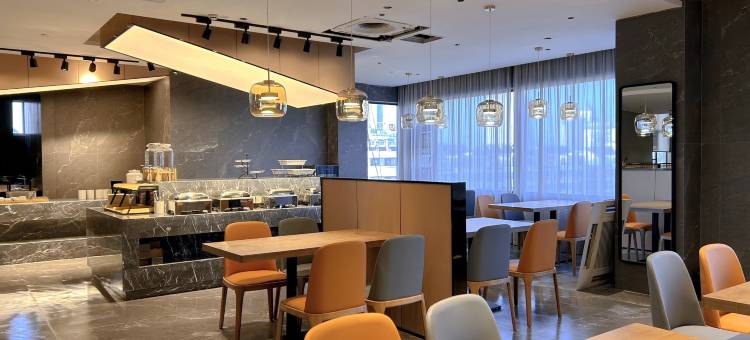 格美酒店(连云港苏宁广场盐河巷店)图片