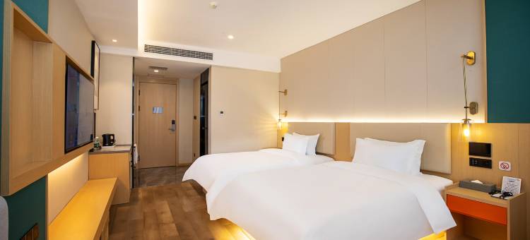 紫悦国际酒店(通达汽车城店)图片