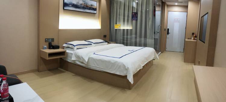 贞丰海潮之星酒店图片