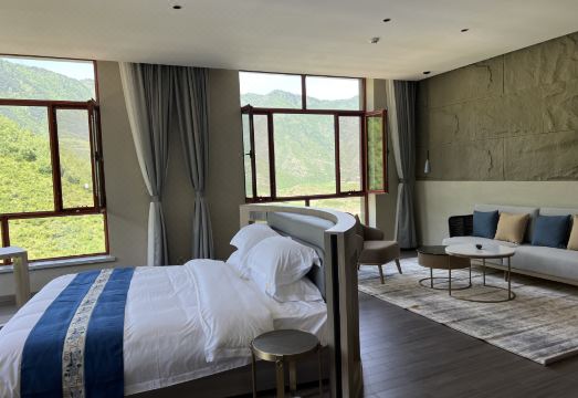 Daza Resort Mountain House B&B Hotel Overview