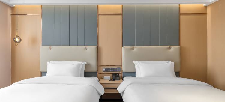 如家睿柏·云酒店(成都青白江大弯中学店)图片