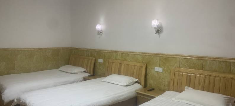 安吉水蓝农家(龙王山漂流浙北大峡谷店)图片