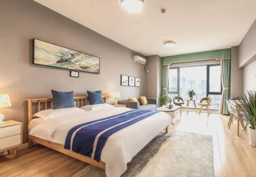 天空之城公寓(重庆西站店)