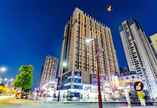 兰欧酒店（贵阳小河万科地铁站店）外景图