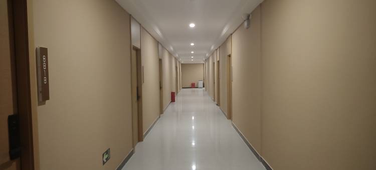 东莞万悦精品公寓(寮步凫山店)图片