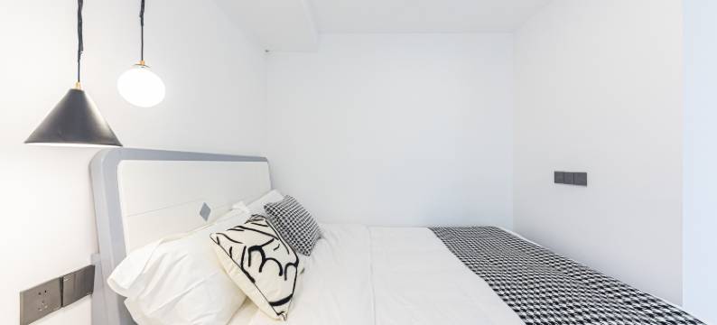 渝见你民宿(重庆解放碑步行街洪崖洞店)图片