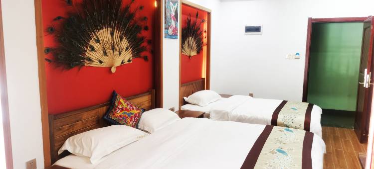 西双版纳景洪青橄榄客栈(告庄西双景星光夜市店)图片