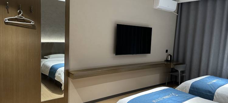 华驿精选酒店(菏泽曹县城隍庙后街店)图片