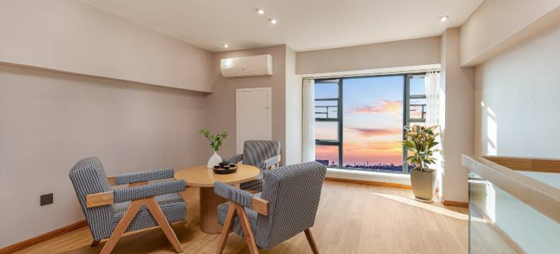 喜悦设计师酒店(时代广场西昌站店)图片