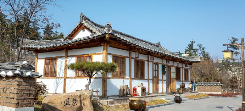 觅知·假日轻奢度假观影民宿(延吉延边大学西市场店)图片